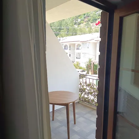 Hotel de apartamente Mihenk Turunç