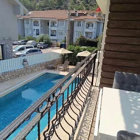 Aparthotel Mihenk *