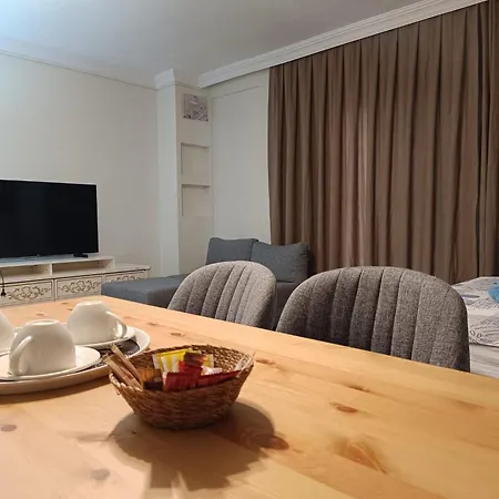 Hotel de apartamente Mihenk