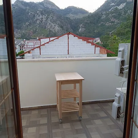 Mihenk Apartahotel