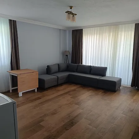 Mihenk Apartahotel