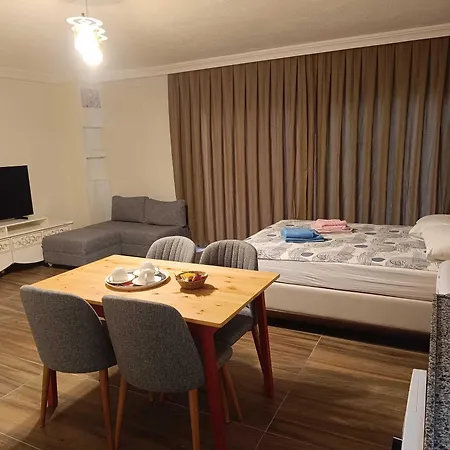 Aparthotel Mihenk *