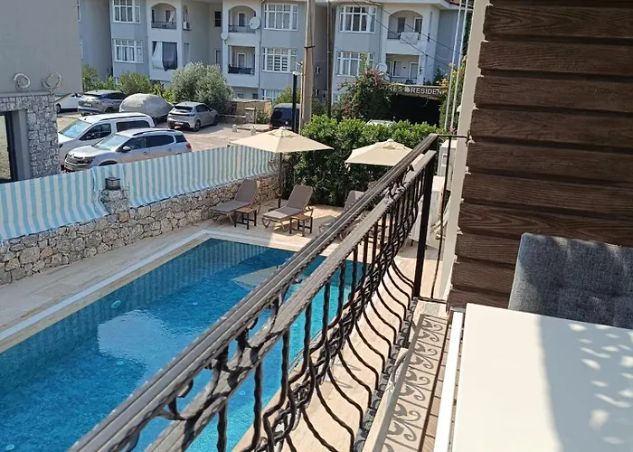 Hotel de apartamente Mihenk *